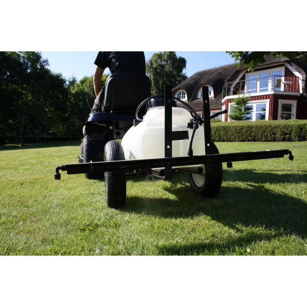 Sprøjte vogn med spredebom (50 liter)