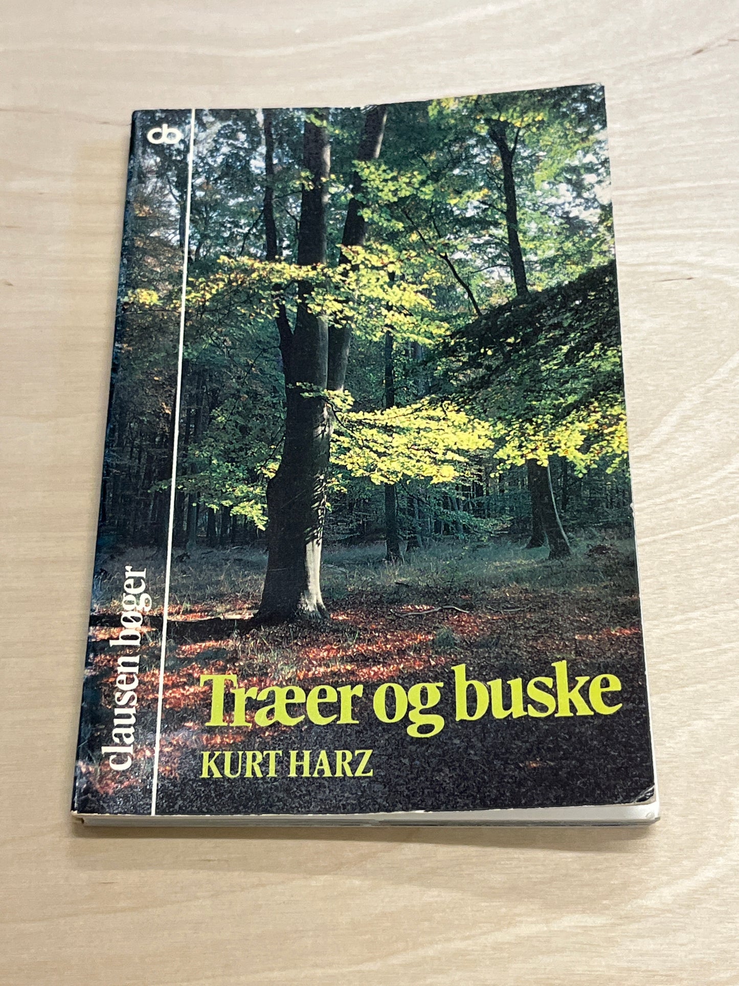 'Træer og buske', af Kurt Harz